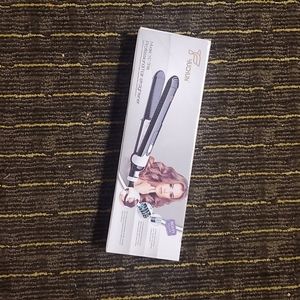 Hair straightener